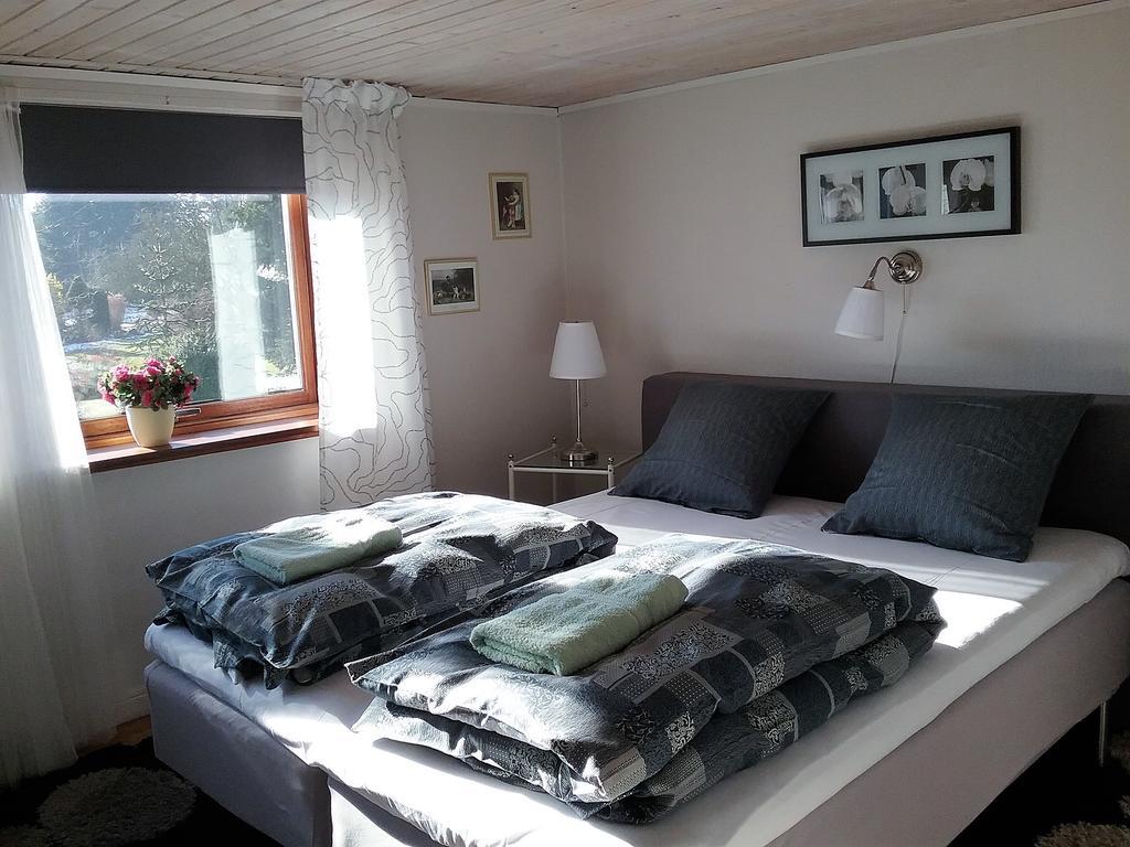 Svalegaarden Guesthouse Saerslev Экстерьер фото
